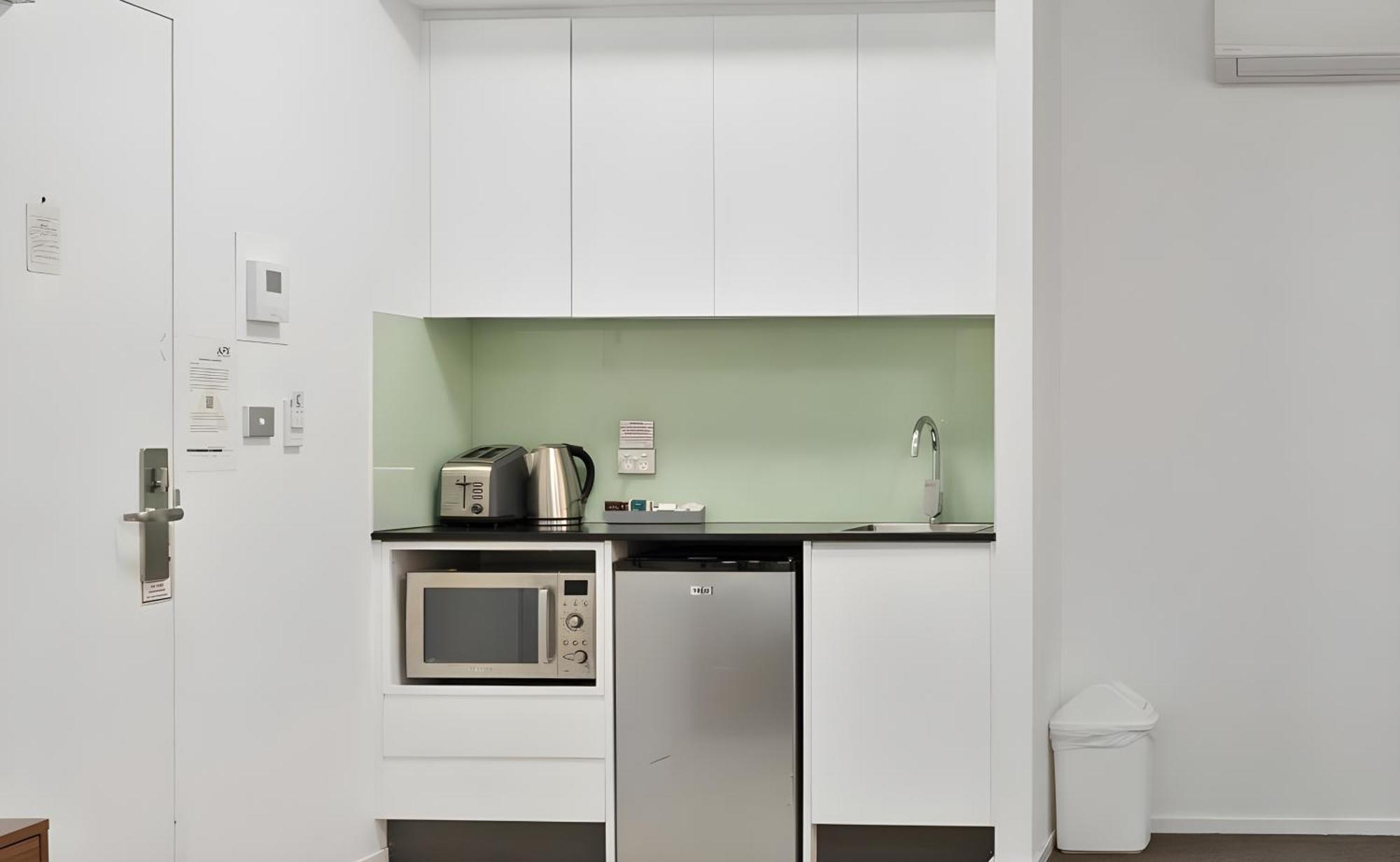 Standard Studio-Daily Housekeeping
